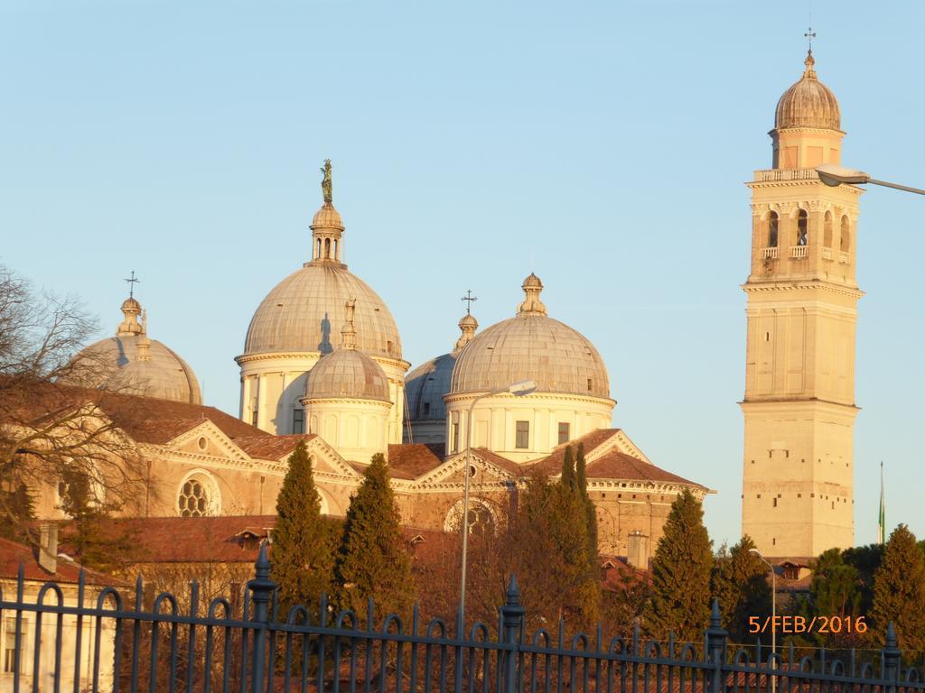 Bed and Breakfast Residenza Carducci Padua Exterior foto
