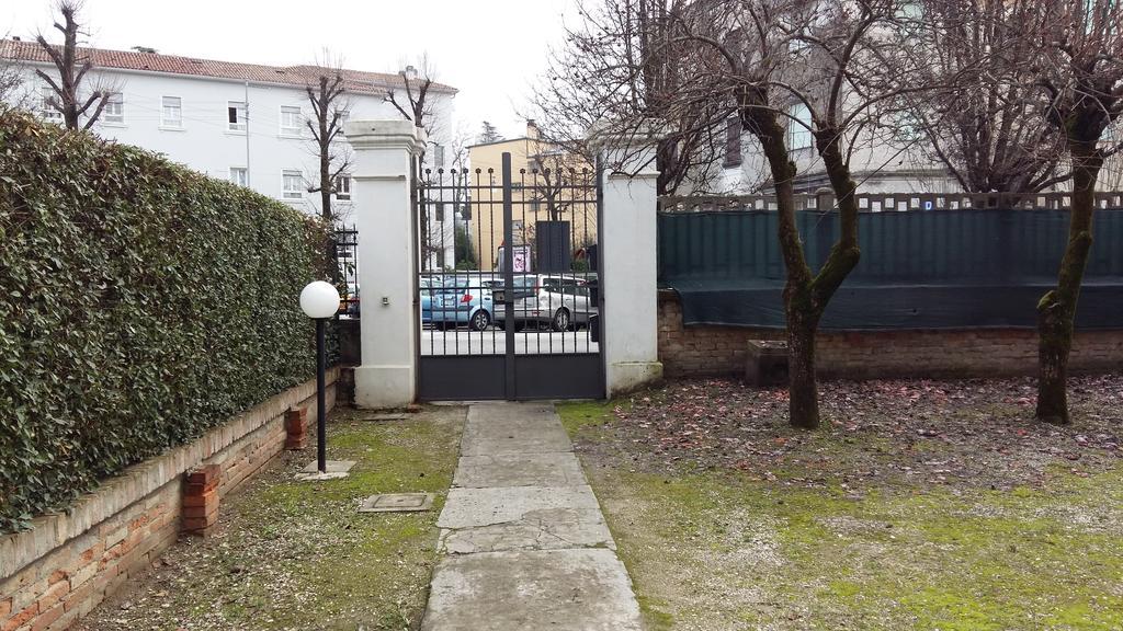 Bed and Breakfast Residenza Carducci Padua Exterior foto